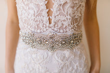 Load image into Gallery viewer, Anais Bridal Belt
