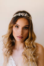 Load image into Gallery viewer, Aria Bridal Belt