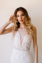 Load image into Gallery viewer, Astrid Bridal Belt