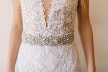 Load image into Gallery viewer, Aurora Bridal Belt