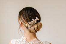 Load image into Gallery viewer, Celeste Bridal Comb