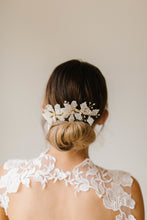 Load image into Gallery viewer, Celine Bridal Comb