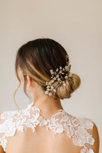Load image into Gallery viewer, Chloe Bridal Comb