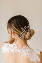Load image into Gallery viewer, Chloe Bridal Comb