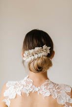 Load image into Gallery viewer, Daphne Bridal Comb