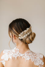 Load image into Gallery viewer, Daphne Bridal Comb