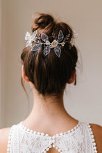 Load image into Gallery viewer, Delilah Bridal Comb