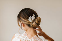 Load image into Gallery viewer, Elle Bridal Comb