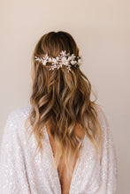 Load image into Gallery viewer, Ivy Bridal Comb