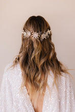 Load image into Gallery viewer, Joelle Bridal Comb