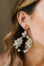 Load image into Gallery viewer, Lola Bridal Earrings