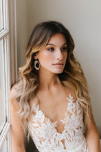 Load image into Gallery viewer, Lorelei Bridal Earrings
