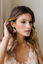 Load image into Gallery viewer, Lucia Bridal Earrings