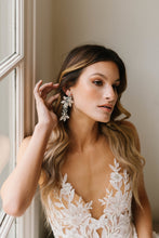 Load image into Gallery viewer, Magnolia Bridal Earrings