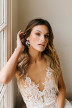 Load image into Gallery viewer, Madison Bridal Earrings