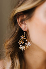Load image into Gallery viewer, Nadia Bridal Earrings