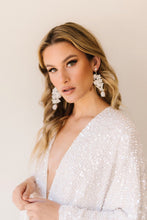 Load image into Gallery viewer, Odelyn Bridal Earrings