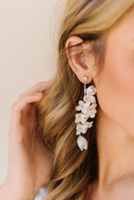 Load image into Gallery viewer, Odelyn Bridal Earrings