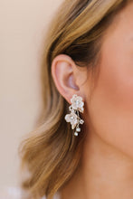 Load image into Gallery viewer, Opal Bridal Earrings
