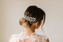 Load image into Gallery viewer, Rosalind Bridal Headpiece