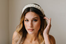Load image into Gallery viewer, Rose Bridal Headpiece