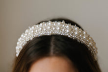 Load image into Gallery viewer, Rose Bridal Headpiece