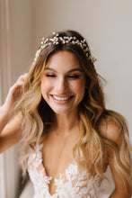 Load image into Gallery viewer, Sienna Bridal Headpiece