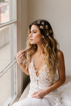 Load image into Gallery viewer, Sutton Bridal Headpiece