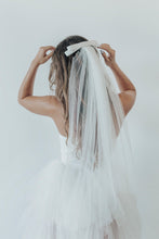 Load image into Gallery viewer, Zella Bridal Veil