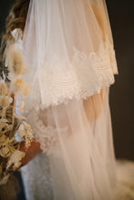 Load image into Gallery viewer, Elodie - Bridal Veil