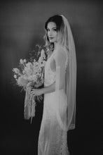 Load image into Gallery viewer, Fallon - Wedding Veil