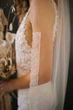 Load image into Gallery viewer, Fallon - Wedding Veil