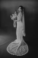 Load image into Gallery viewer, Odette - Bridal Veil