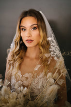 Load image into Gallery viewer, Odessa - Bridal Veil