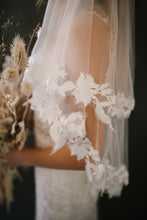 Load image into Gallery viewer, Simone - Bridal Veil