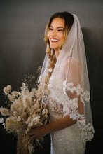 Load image into Gallery viewer, Simone - Bridal Veil