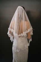 Load image into Gallery viewer, Simone - Bridal Veil