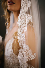 Load image into Gallery viewer, Jessie - Bridal Veil