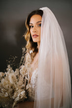 Load image into Gallery viewer, Valerie - Bridal Veil