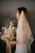 Load image into Gallery viewer, Julie - Bridal Veil