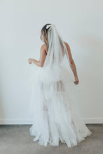 Load image into Gallery viewer, Zella Bridal Veil