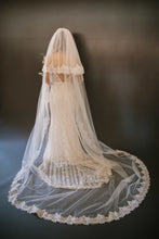 Load image into Gallery viewer, Elodie - Bridal Veil