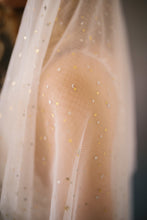 Load image into Gallery viewer, Lenore - Wedding Veil