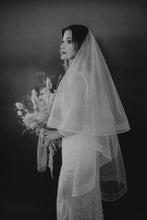Load image into Gallery viewer, Sabine - Wedding Veil