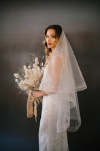 Load image into Gallery viewer, Sabine - Wedding Veil