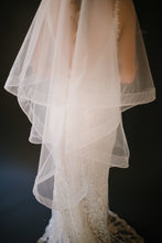 Load image into Gallery viewer, Sabine - Wedding Veil