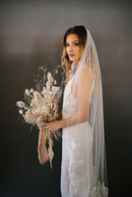 Load image into Gallery viewer, Odette - Bridal Veil