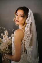 Load image into Gallery viewer, Florence - Bridal Veil