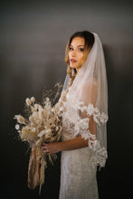 Load image into Gallery viewer, Simone - Bridal Veil