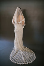 Load image into Gallery viewer, Simone - Bridal Veil